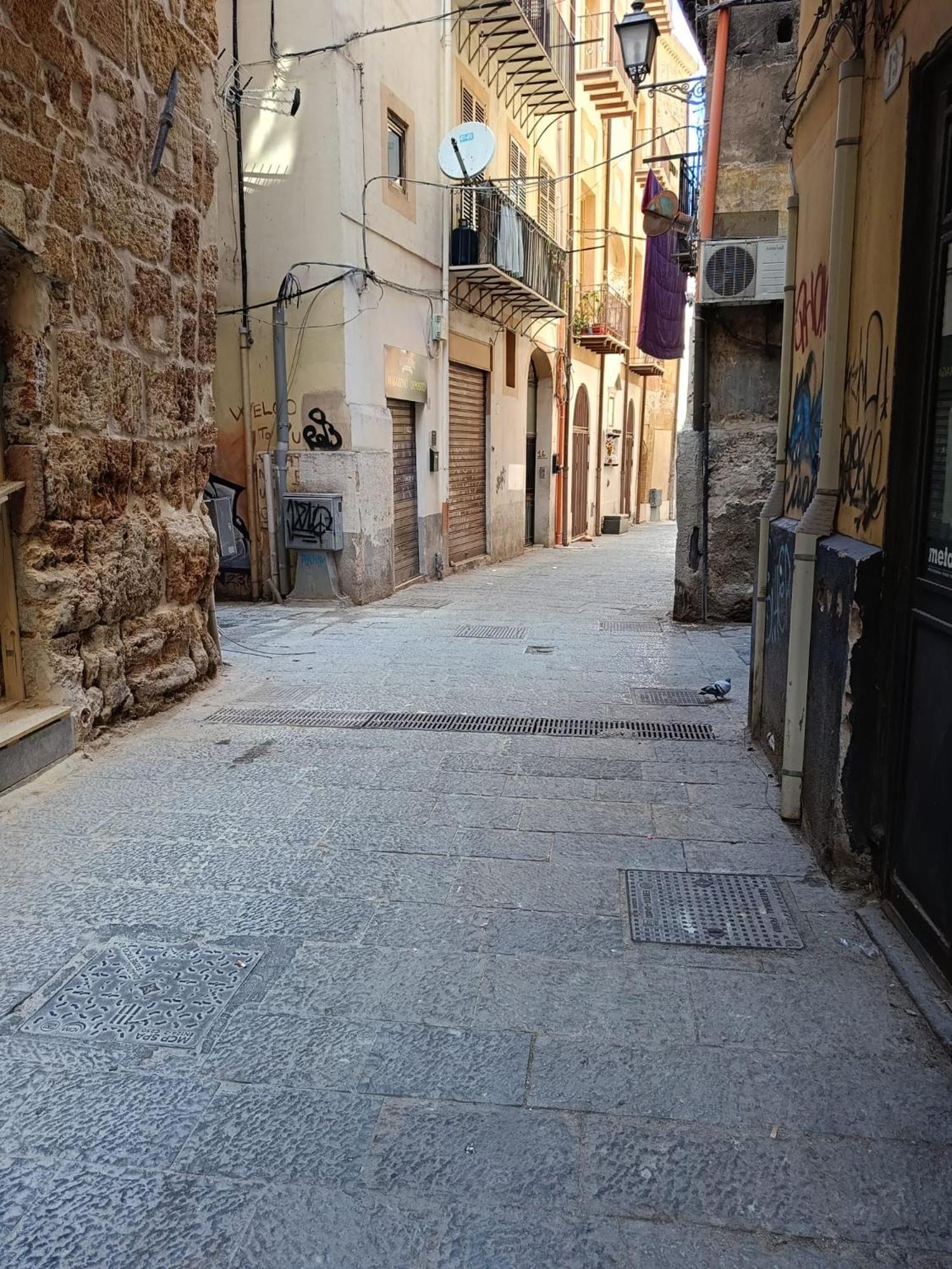 We # Are Ai Cassarelli Apartment Palermo Bagian luar foto
