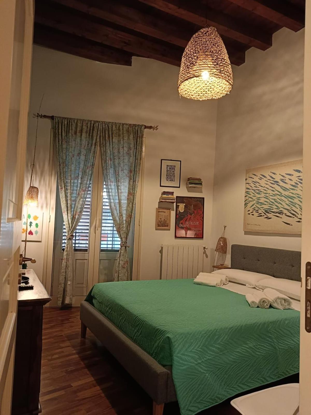 We # Are Ai Cassarelli Apartment Palermo Bagian luar foto